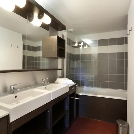 Holiday home Chalets Du Verdon La Foux D'allos St4